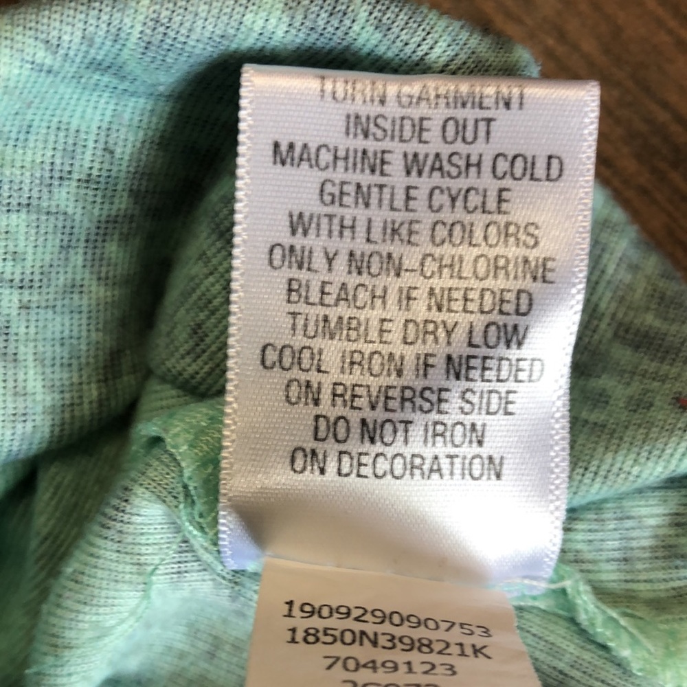 World Unity cap sleeves top - Picture 7 of 7